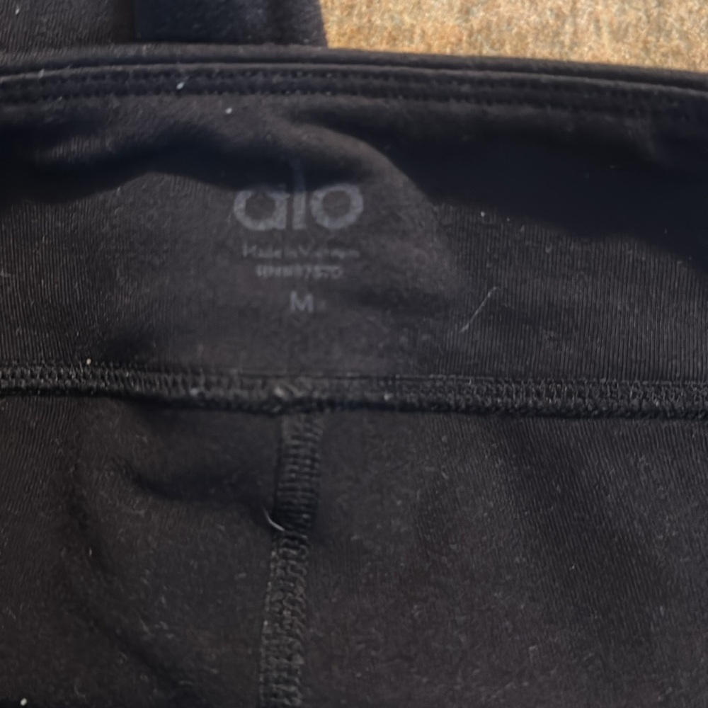 ALO yoga Airbrush High-Waist Bootcut Legging black size medium - Picture 6 of 7